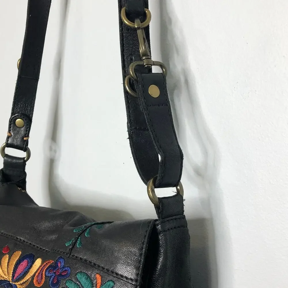 Lucky Brand Abbey Road Lambs Leather Embroidered Cross Body Tote Black